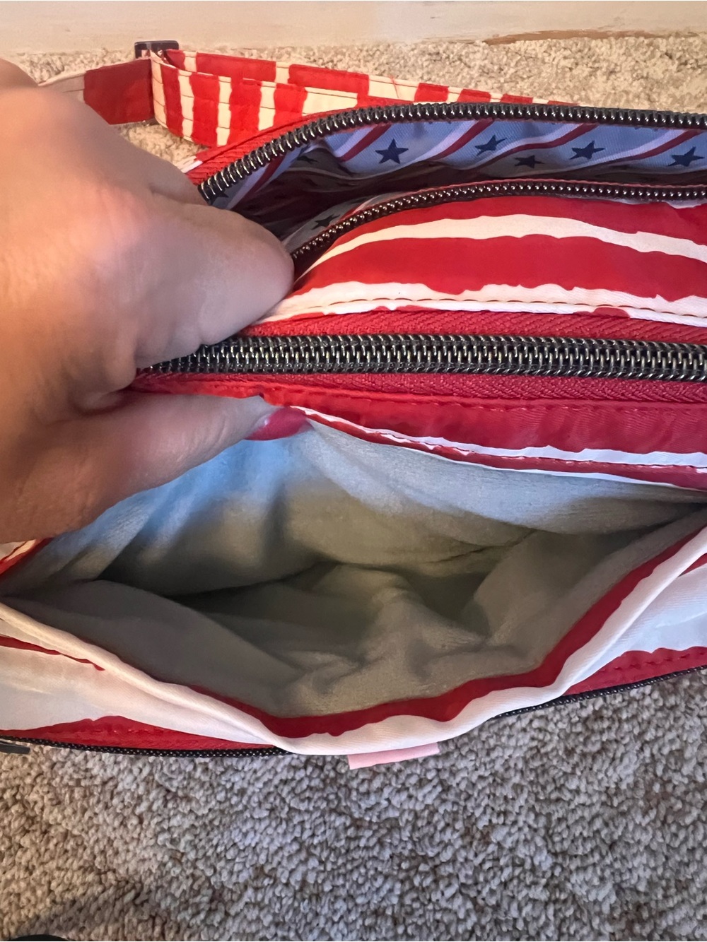 Lug Stretch LS Crossbody Bag Red White Stripe NWOT RFID Organizer Purse - Picture 4 of 16